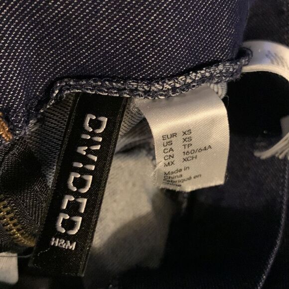 H&M‎ Denim Micro Mini Skirt - Picture 9 of 10